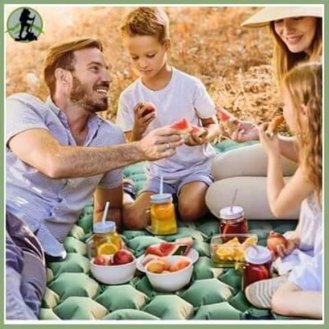 Matelas_Gonflable_camping-Pump_N_Sleep-pôur_le_picnic