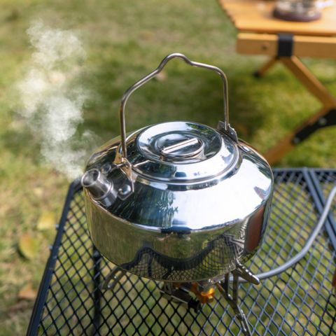 casserole_camping_Cuistot_Nomade_Familiale_II_variante_avec_bouilloire