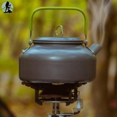casserole_camping_cuistot-nomade-pour-2-3-personnes-bouilloire