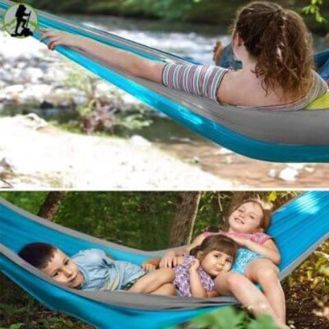 hamac_suspendu-hammock_swing-variant_gris_et_ciel
