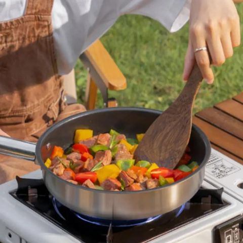 Bruleure Gaz AdventureStove III combine sécurité, puissance et portabilité