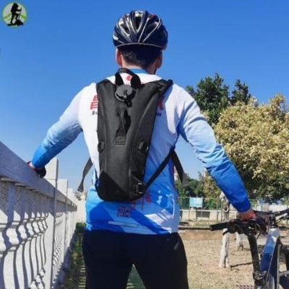 gilet_d_hydratation-AquaRandoFlot_3_l_Variante_noir